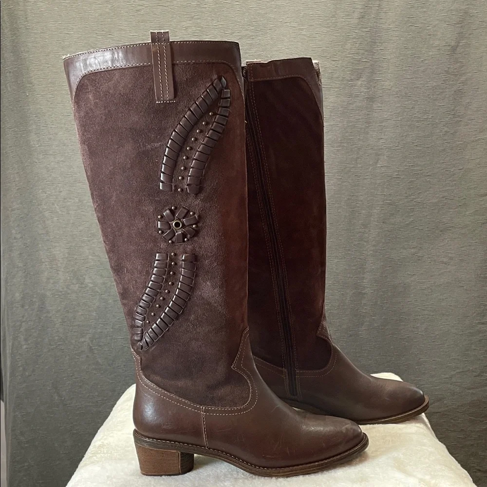 Elegant Brown leather suede below the knee elegant boots